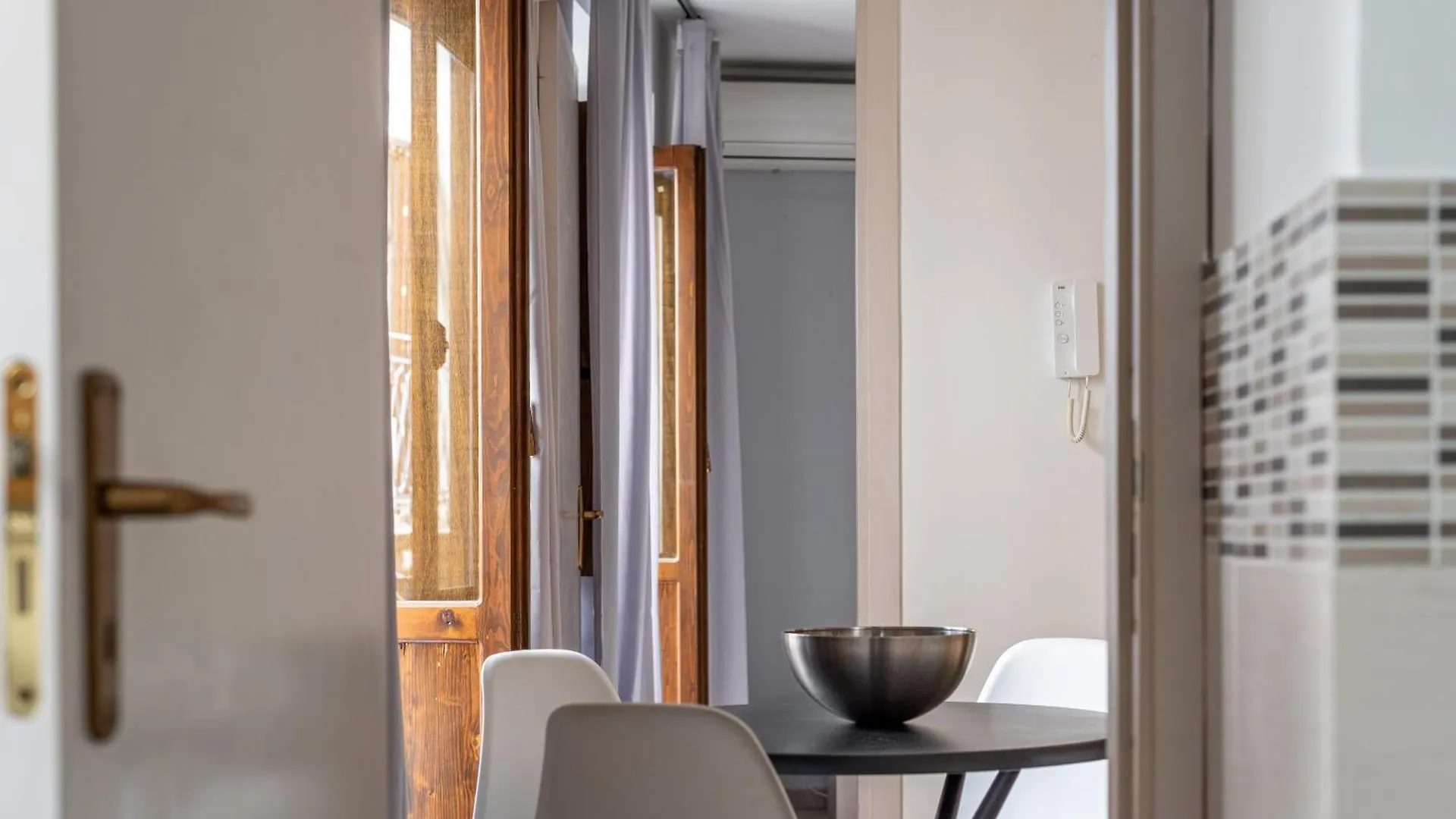 Vega Home - Alle Spalle Del Teatro Massimo Palermo Apartment